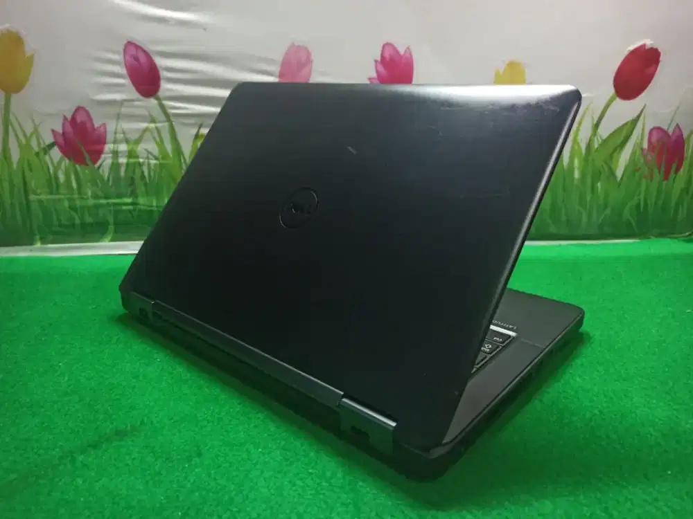 Laptop sekolah.. Dell Latitude E5440 Core i5 /8GB /128 GB