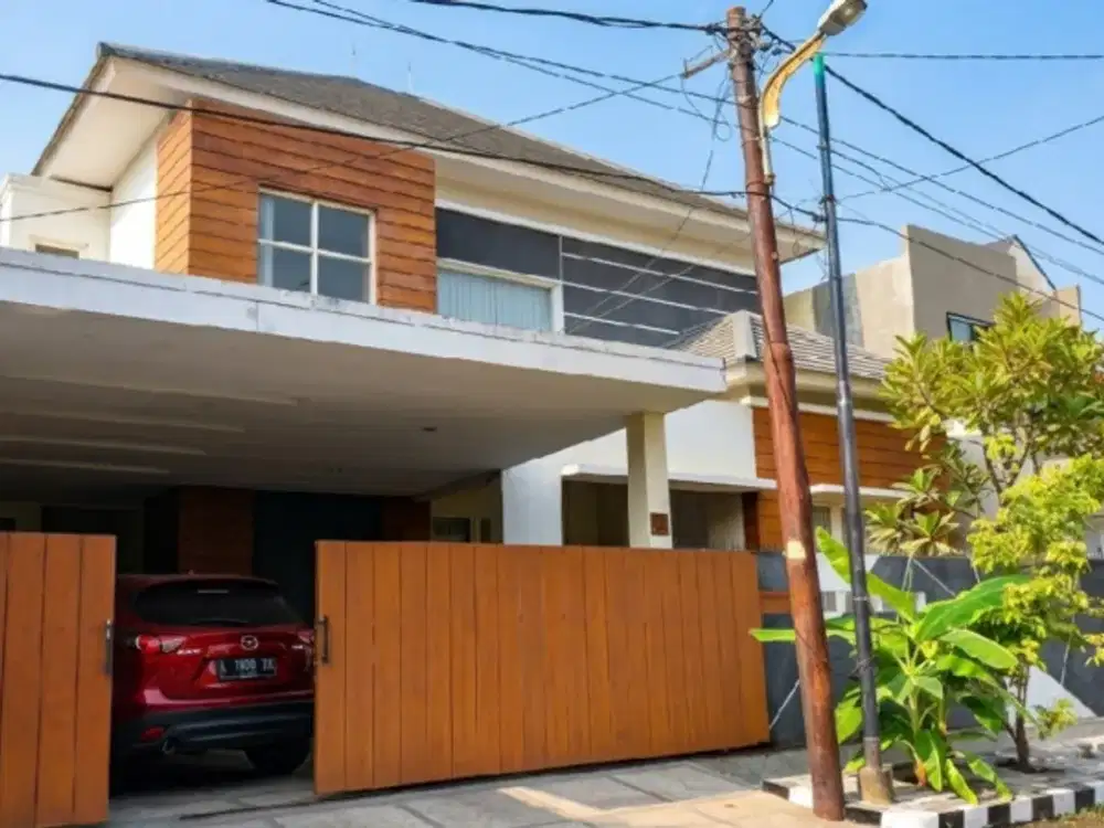 RUMAH MEWAH SIAP HUNI RUNGKUT SURABAYA
