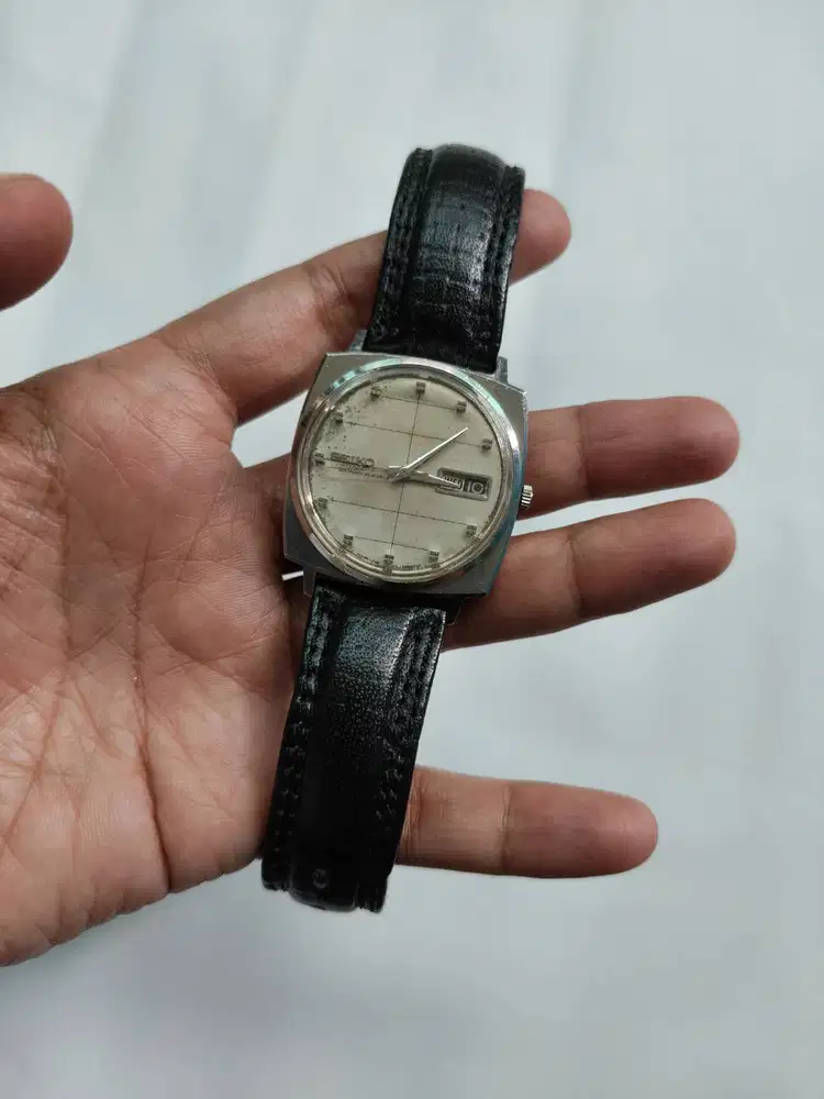 Jam jam vintage otomatis rare mido titus orien dll