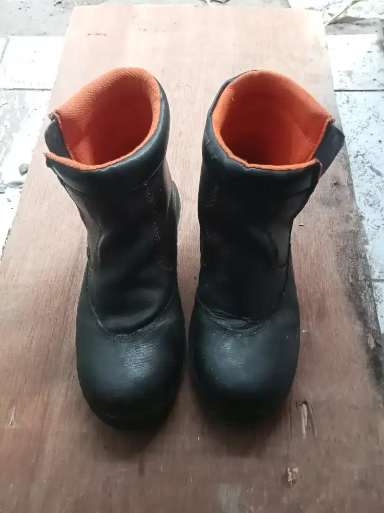 Dijual safety boots