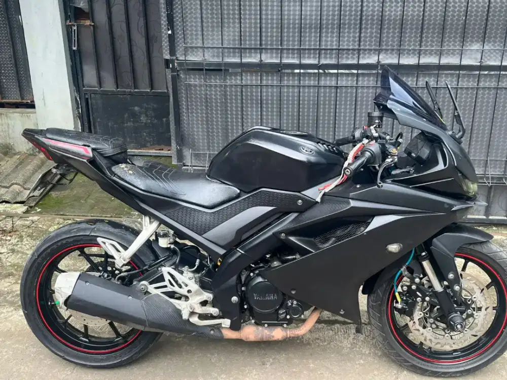Dijual YAMAHA R15 2017