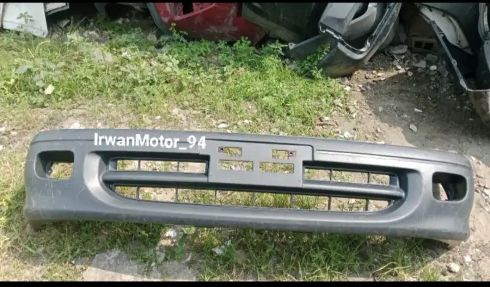 Bumper Bemper depan Toyota Starlet Kapsul