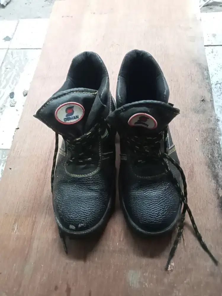 Dijual safety boots