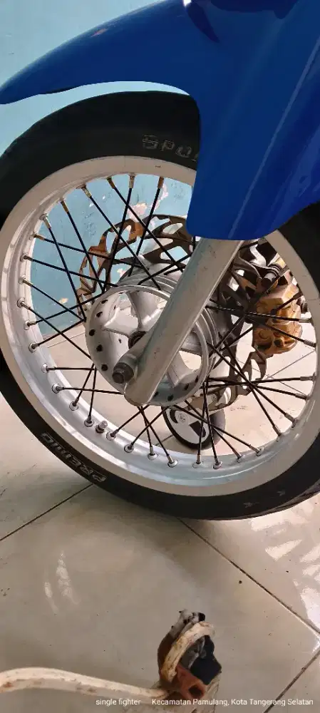 Velg jari-jari tapak lebar