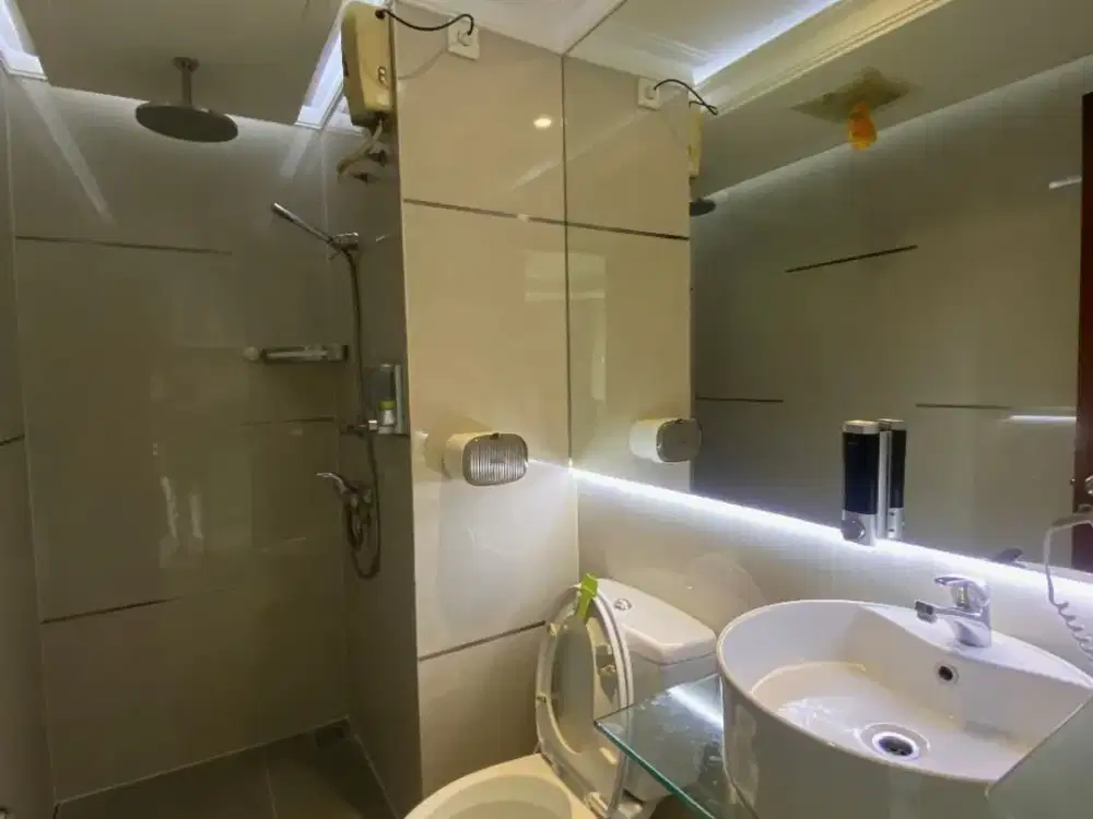 1kamar furnish view CP kamar mandi renov Apt.Royal mediterania garden