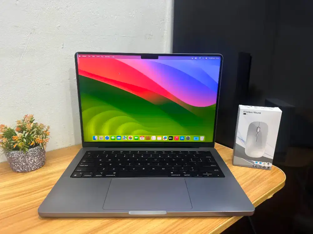 MACBOOK M1 PRO 14 
M1 PRO 16GB 512GB
Cc 286 BH 85%