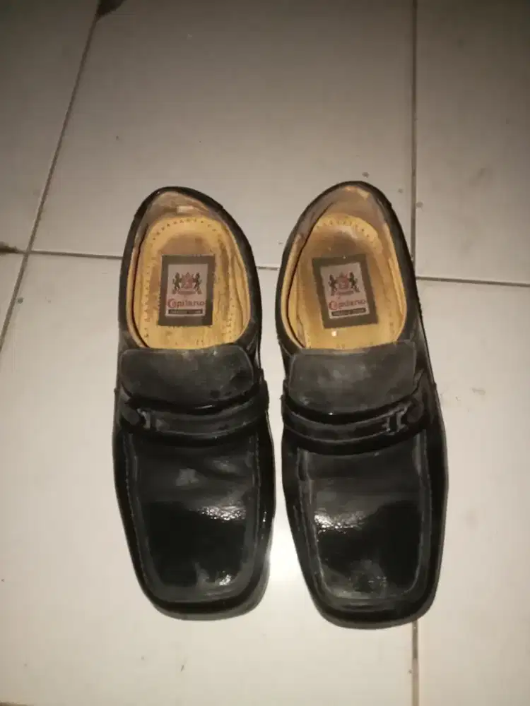 Dijual sepatu pantofel