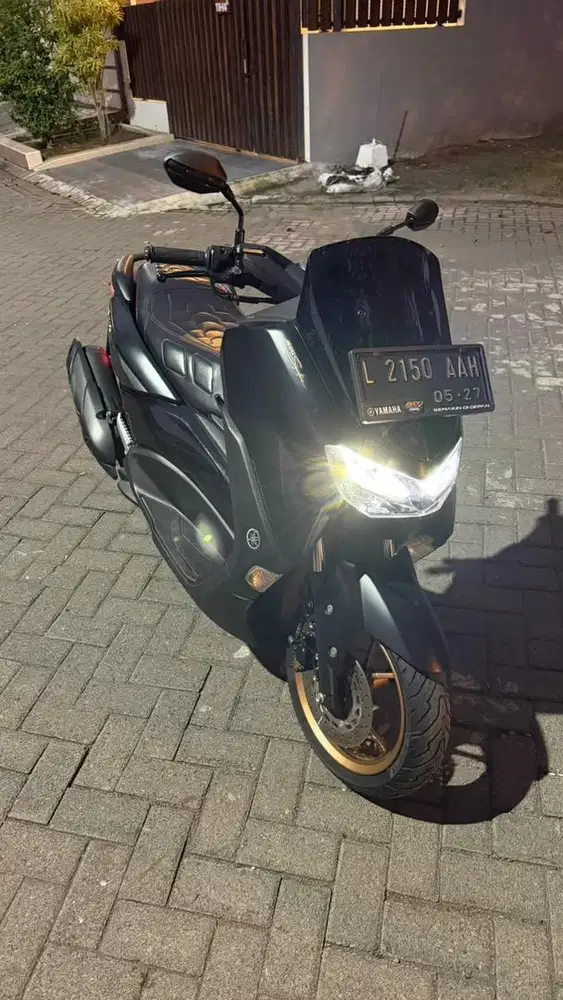 Nmax2022 low km