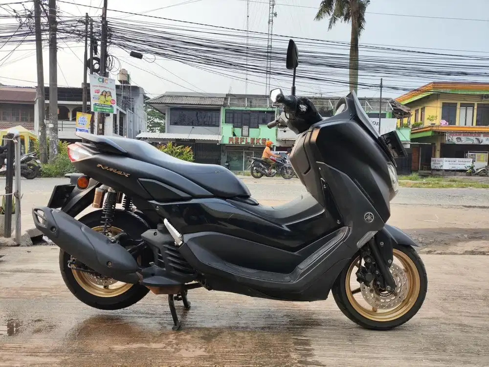 Yamaha Nmax Hitam Dofff
