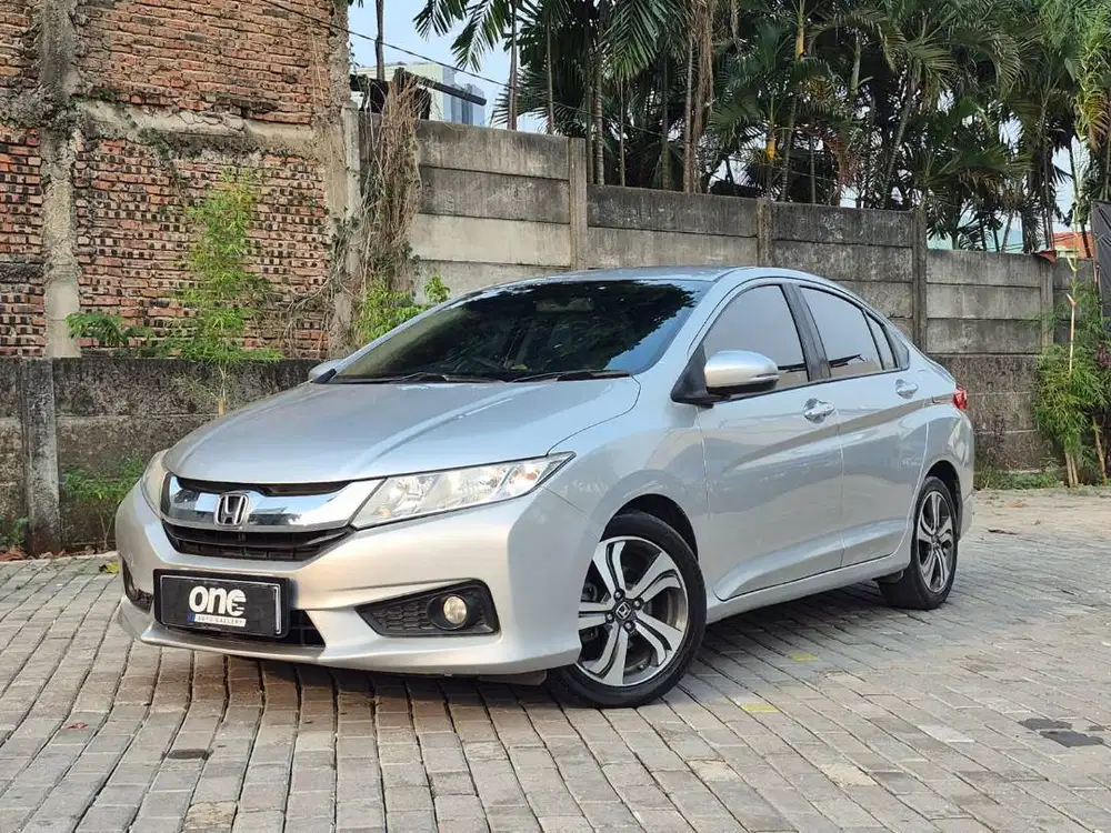 Honda City E 1.5 AT 2015