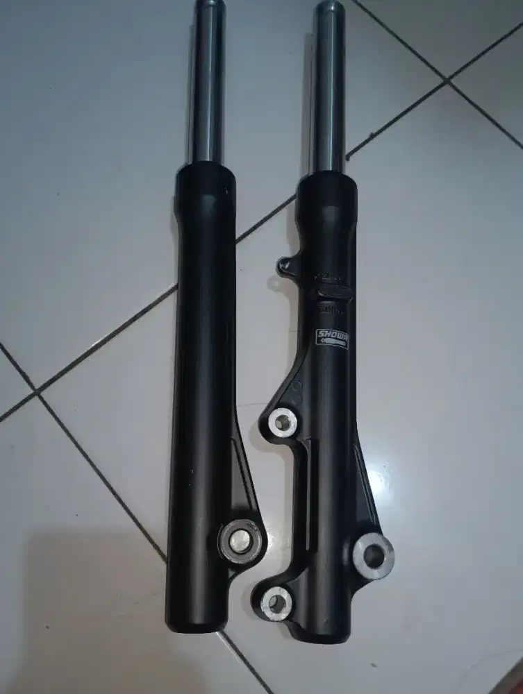 Shock Depan Ori Vario 125 gen 2