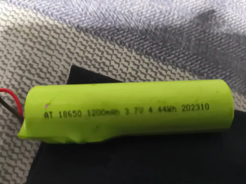 Baterai 18650 3.7v