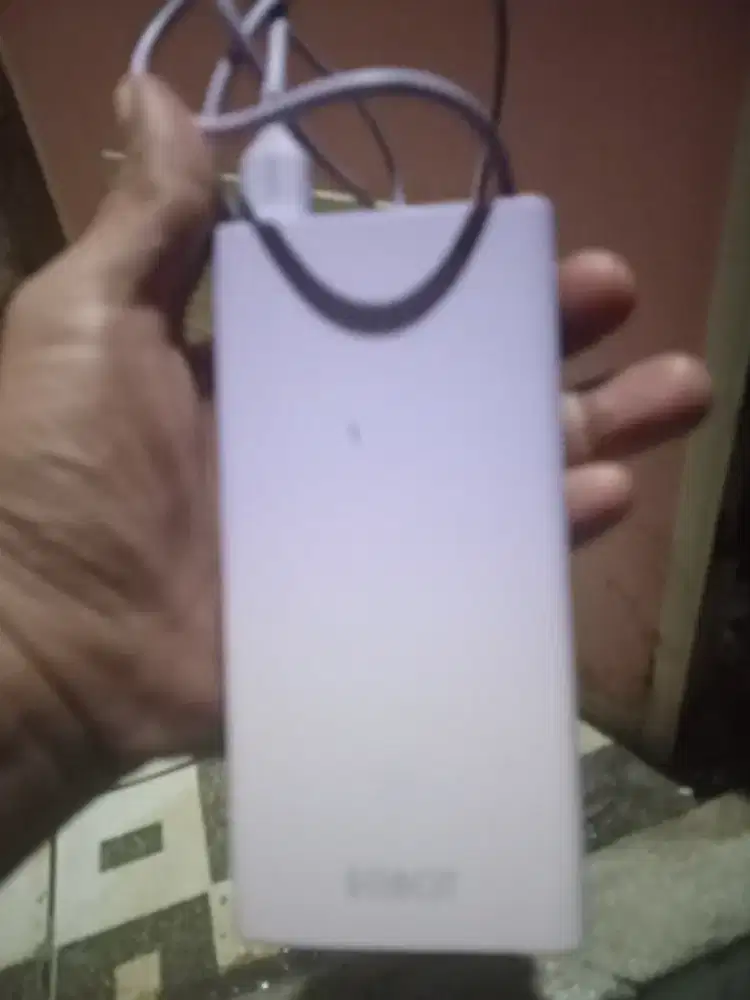 Di jual power beang merek robot 5000 mah