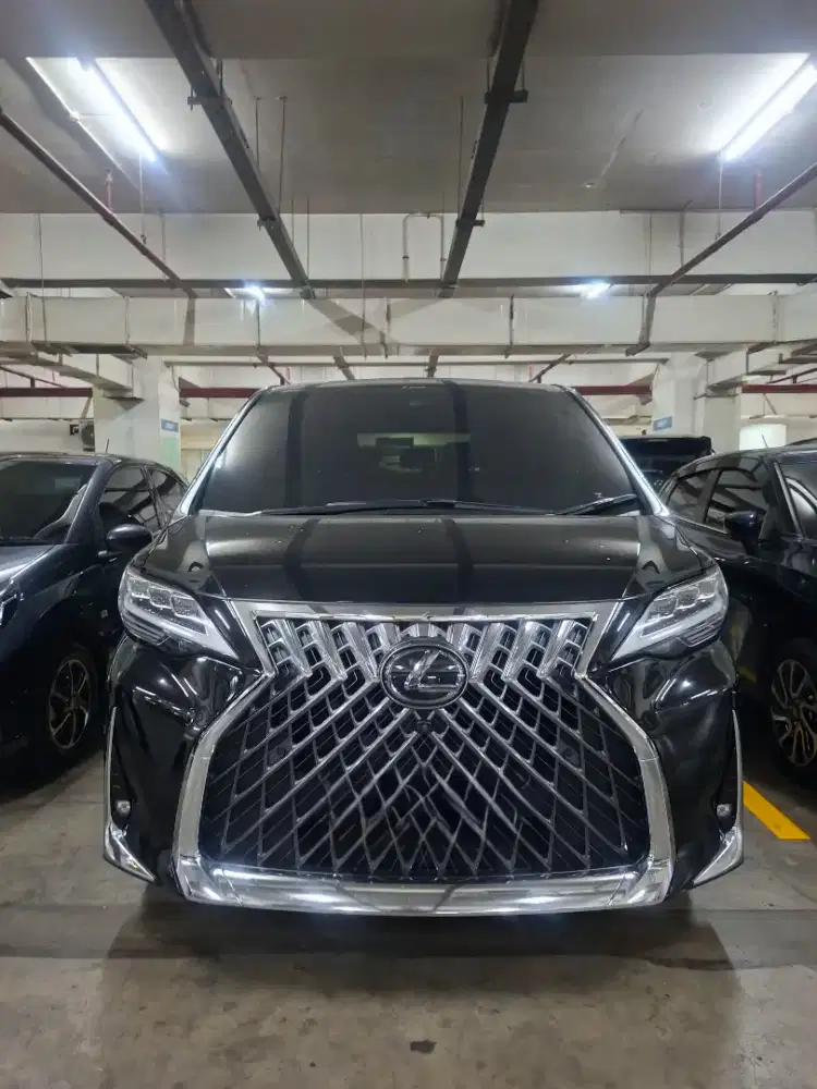Lexus LM350 / LM 350 2021 Black 7 Seater