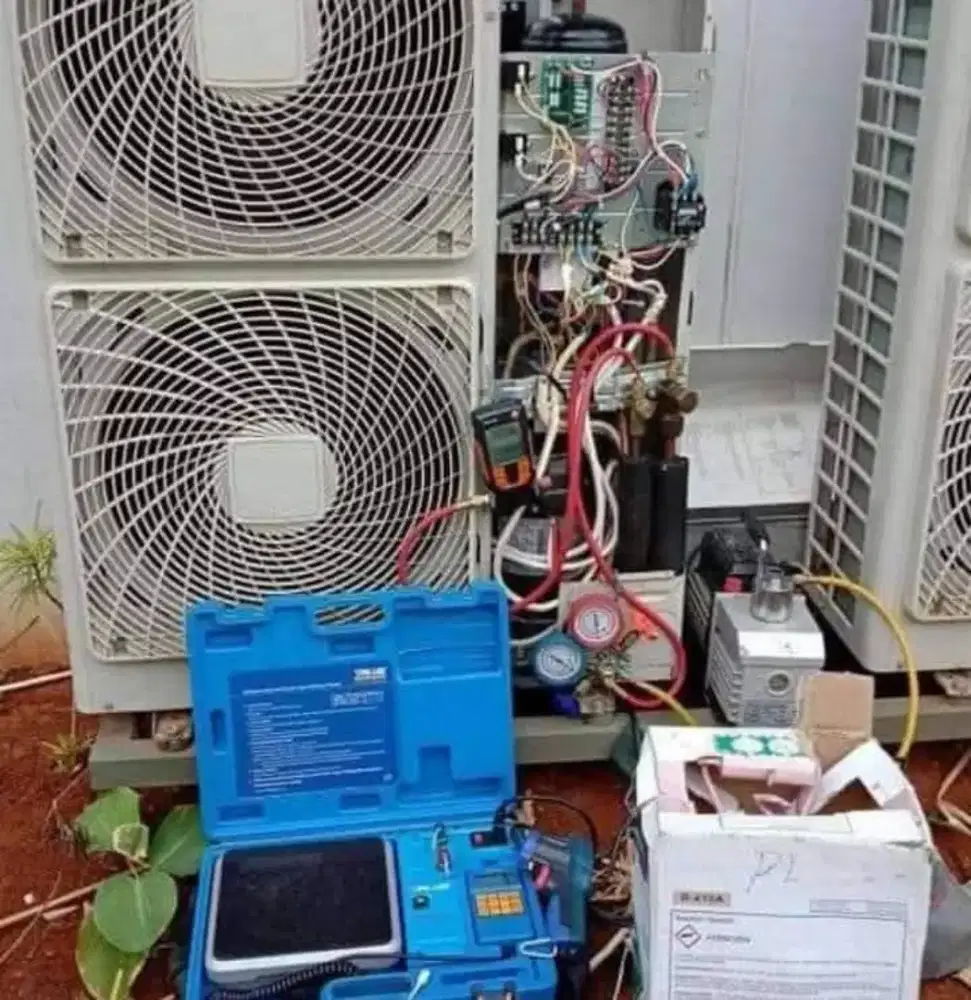 Kami menyediakan jasa service dan perbaikan AC