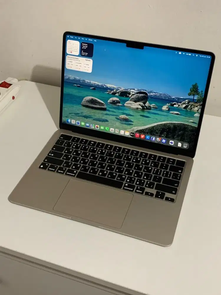 MacBook Air 2022 M2 13 inch 8/256