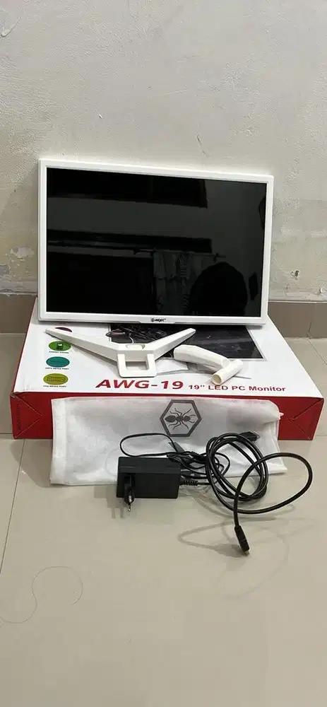 Komputer PC LED 19 Inch Murah Baru