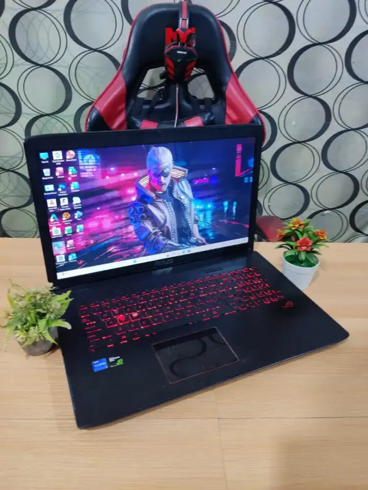 ​Laptop Gaming ASUS ROG 17 Inch i7 RAM 16GB Fullset