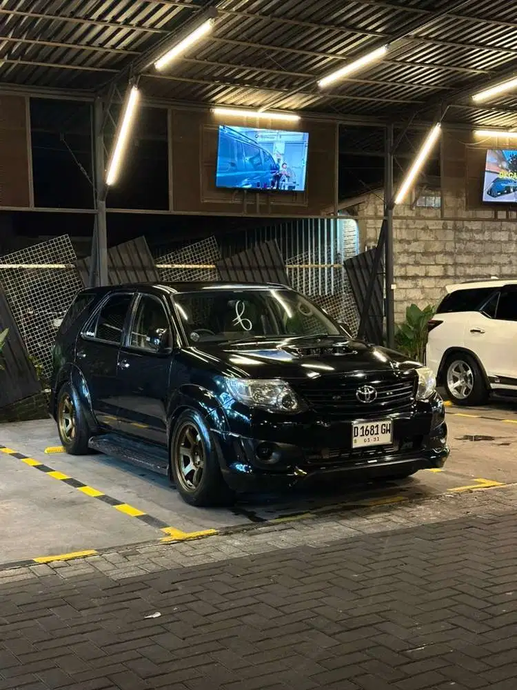 Toyota Fortuner 2015 vnt trd Diesel