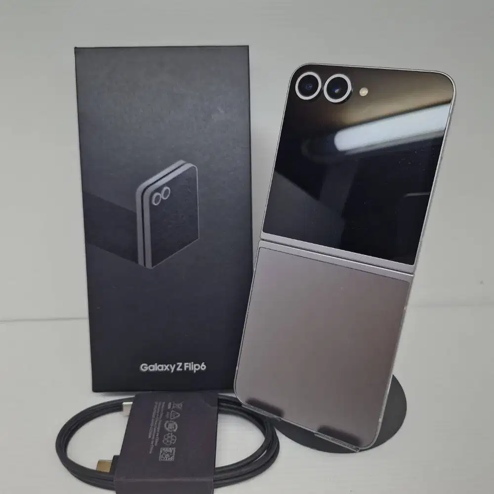 MULUS KOMPLIT SAMSUNG GALAXY Z FLIP 6 5G 12/256 SILVER