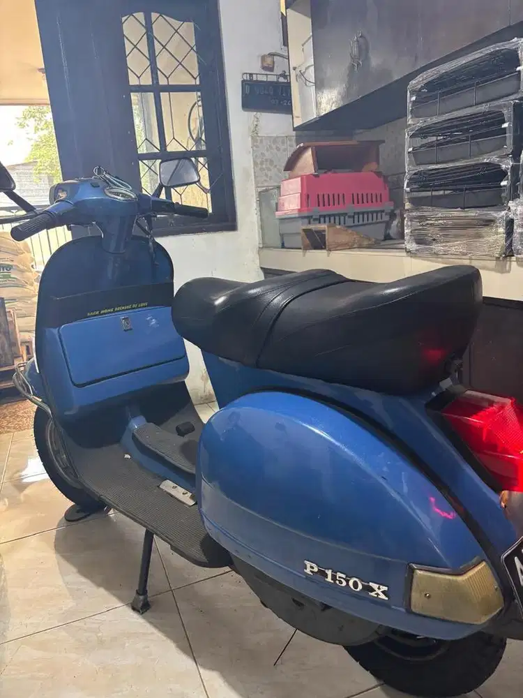 Vespa PX150 1979 surat komplit edisi pensiun