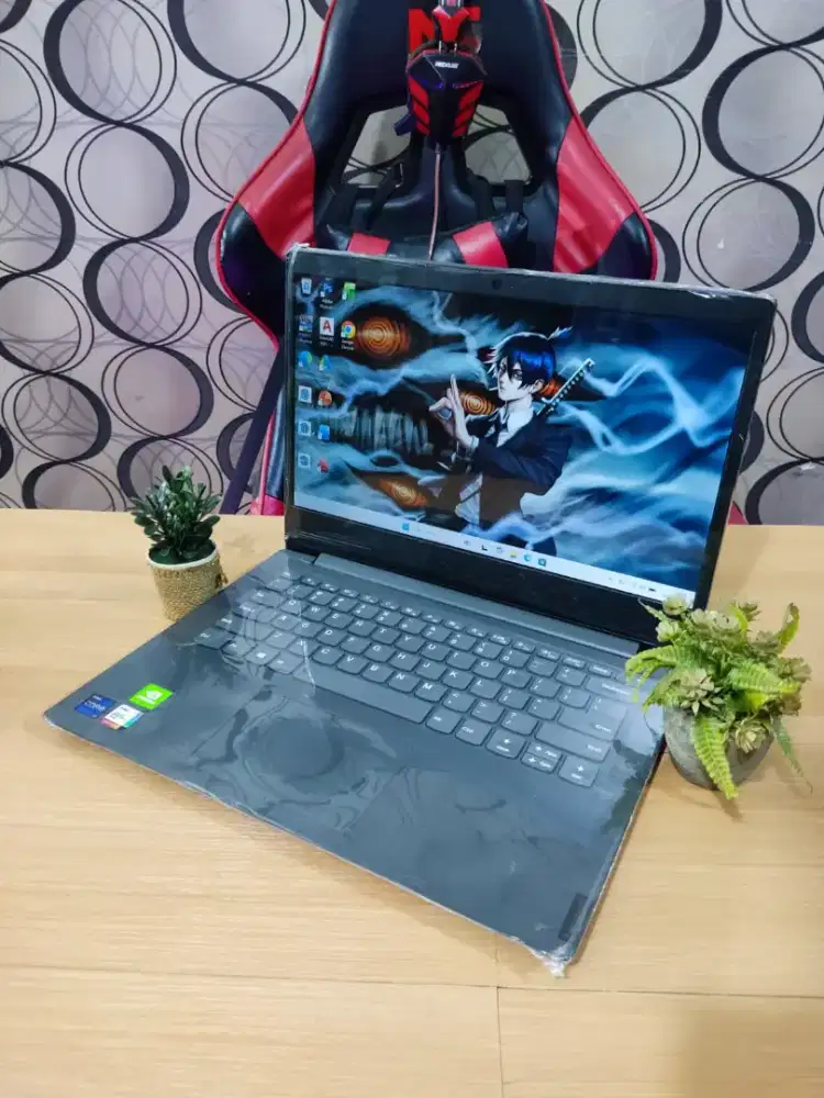 Laptop Tipis Lenovo i7 Gen10 SSD 512GB Siap Pakai
