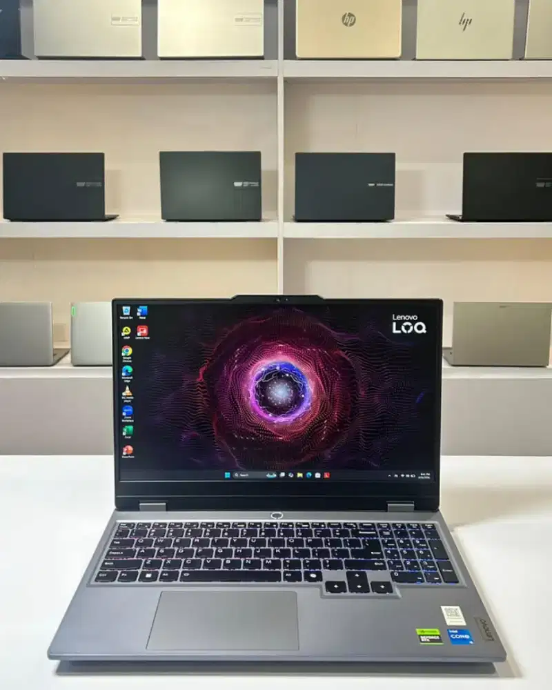 Lenovo LOQ 15IRX9