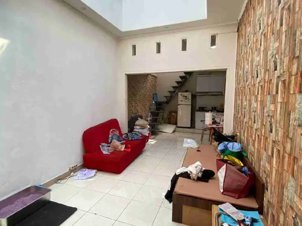 BUAHBATU RUMAH 2LANTAI DEKAT TOL,KAMPUS, 610JT NEGO