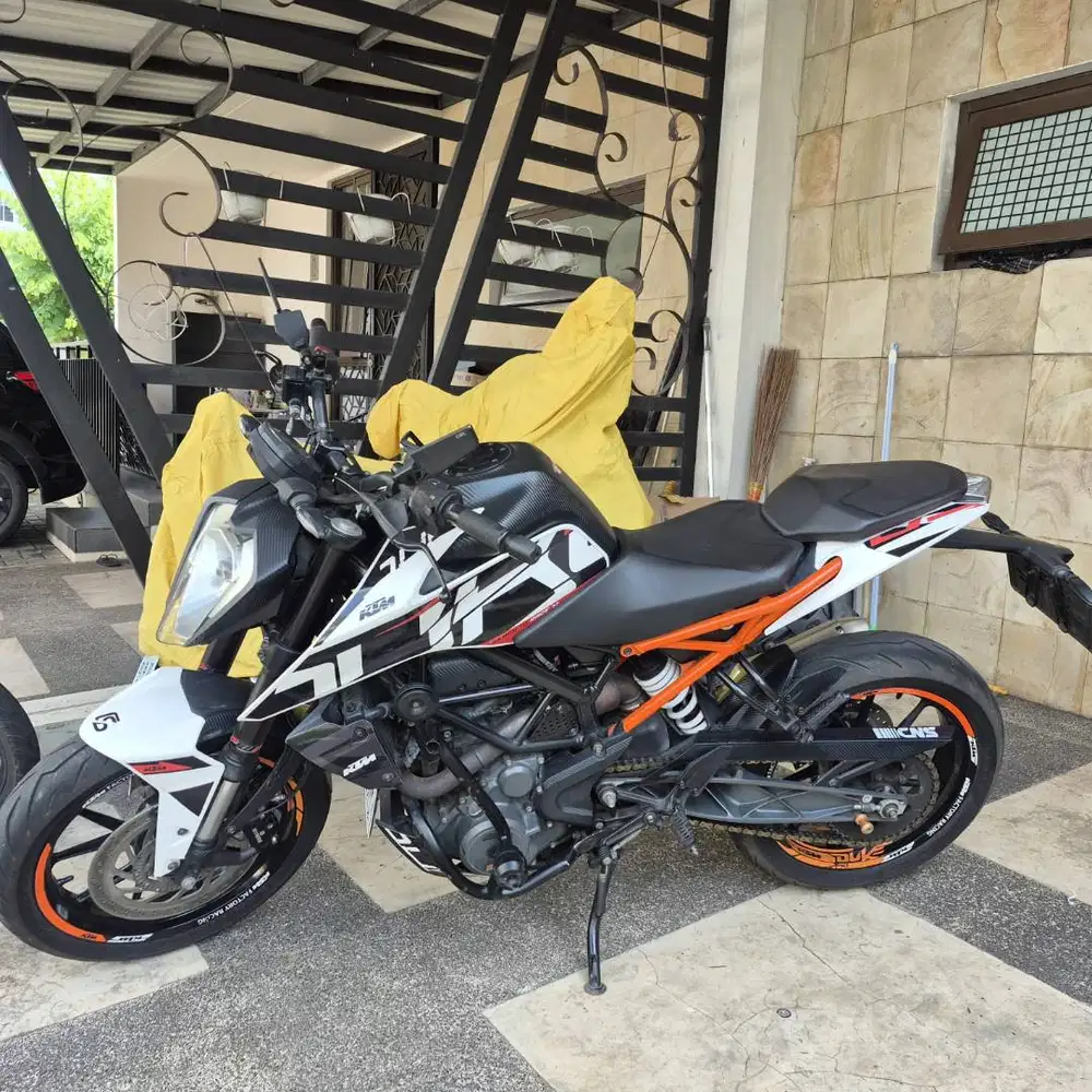 KTM Duke 250 Tahun 2018 Banyak bonusnya