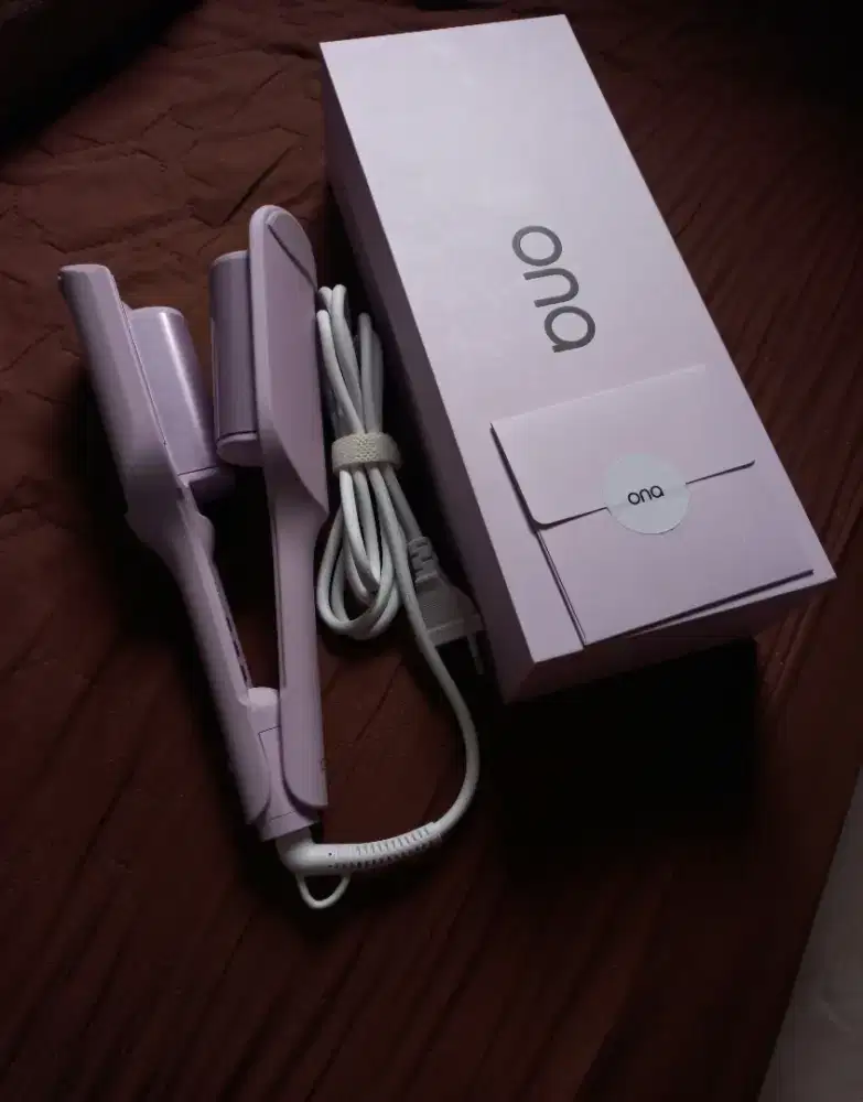 ONA [Reina] Hair Auto Curler