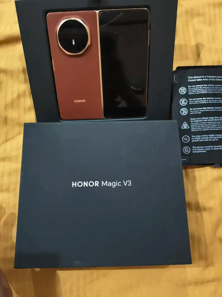 Honor Magic V3 12/512Gb Garansi Resmi