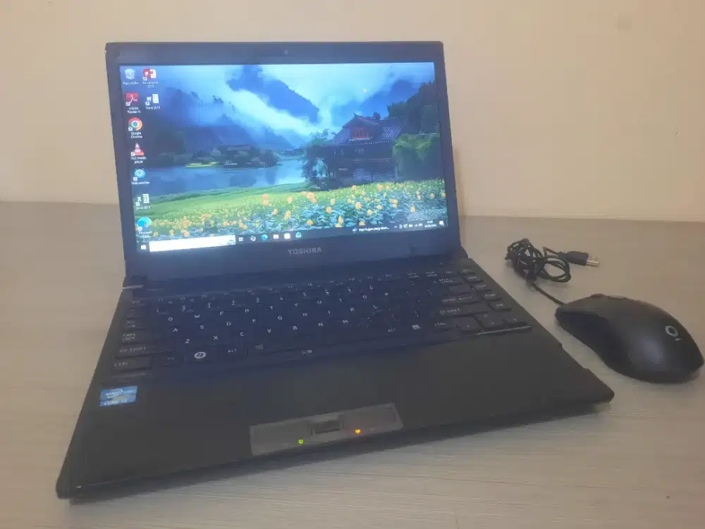 Toshiba Portege R930 Core,i5-3230/Ram-6gb-Hdd-500gb Siap Pakai Win10
