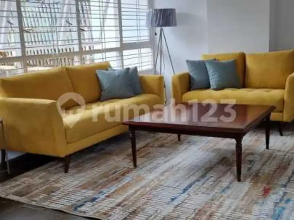Rumah Bagus Halaman Luas, Lokasi Dkt Itb, Unikom, Ciwalk, di Sayap Dago, Dago, Coblong,Bandung Tengah, Bandung Kota