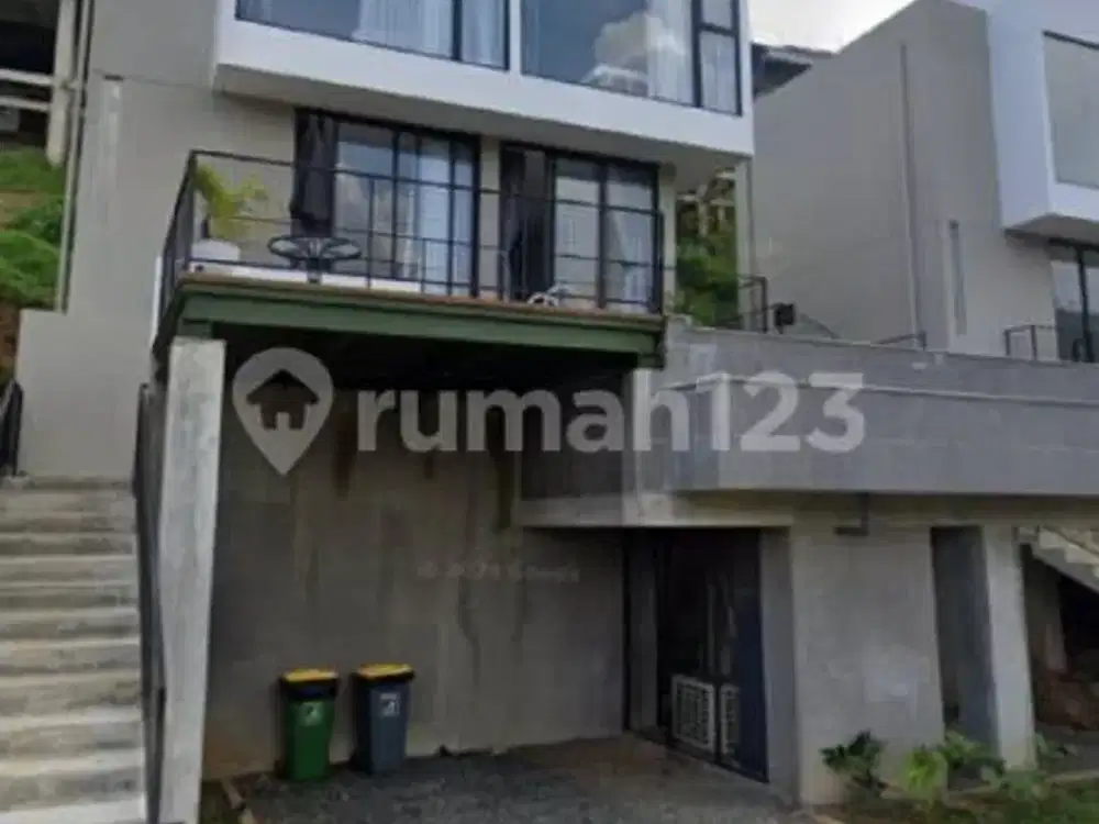 Rumah Bagus Cocok untuk Jadi Villa, Tempat Tinggal, View City Bandung, Dalam Komplek Dago, Kolam Renang, Taman Luas, Didago Pakar, Dago, Bandung Utara