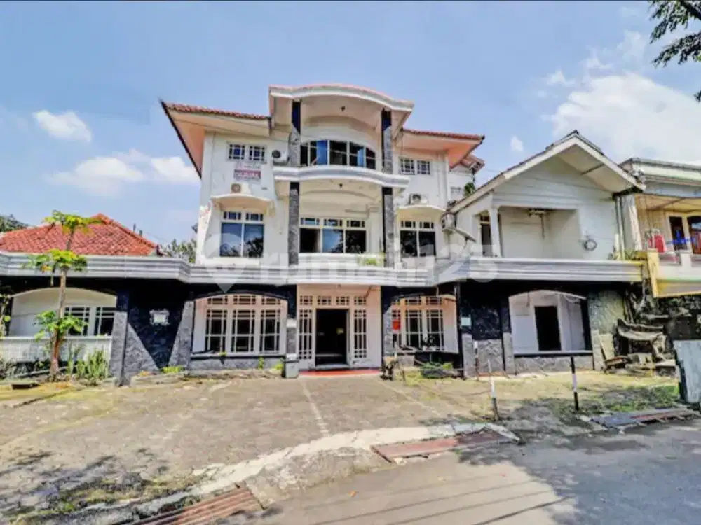 HOTEL 3LANTAI BAGUS SIAP HUNI DI BAWAH HARGA PASARAN DI KOTA BANDUNG