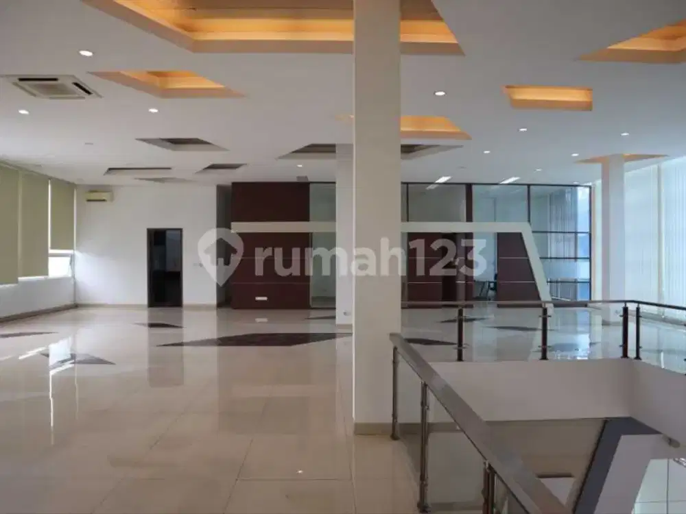 Gedung Ruang Usaha Cocok untuk Bank Finance, Asuransi, Skincare,Kantor, Lokasi Strategis di Buahbatu, Bkr, Turangga, Bandung Tengah