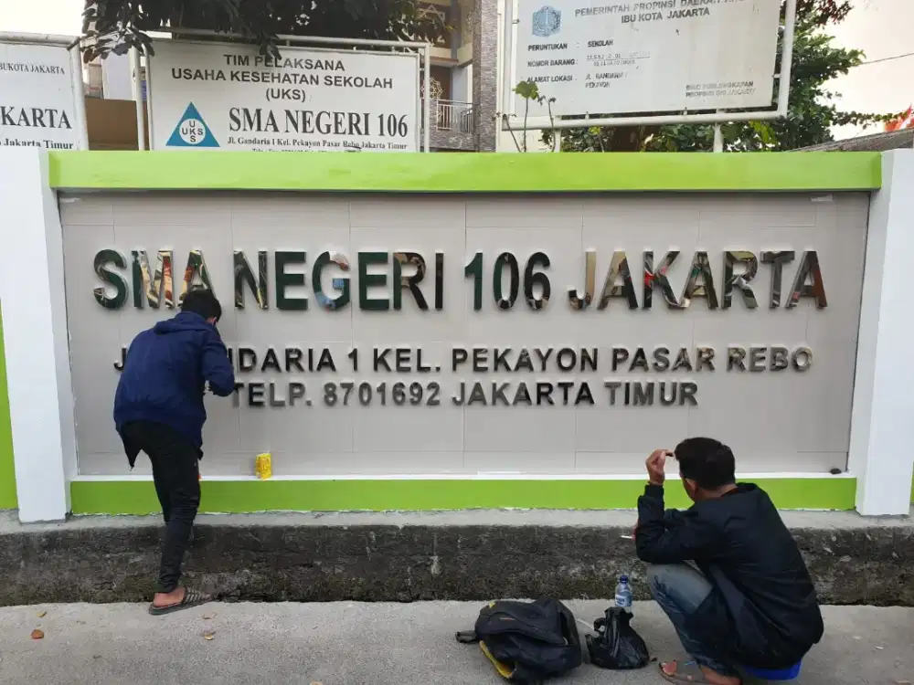 Dicari tukang huruf timbul reklame