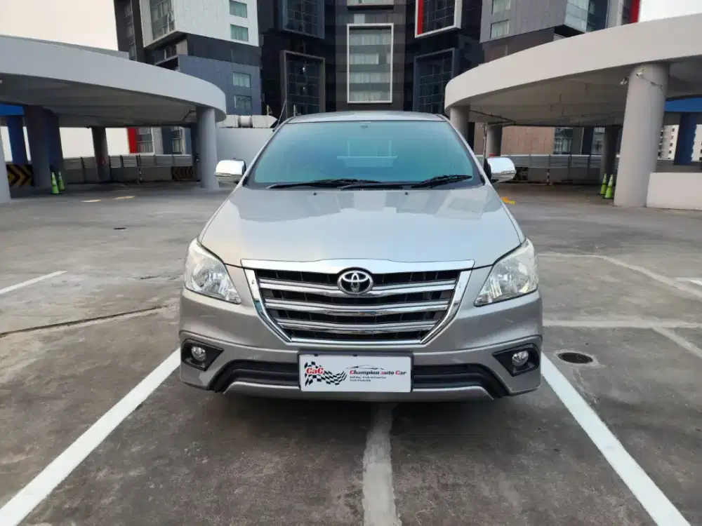 Innova 2.5 G diesel 2015 MT/Manual