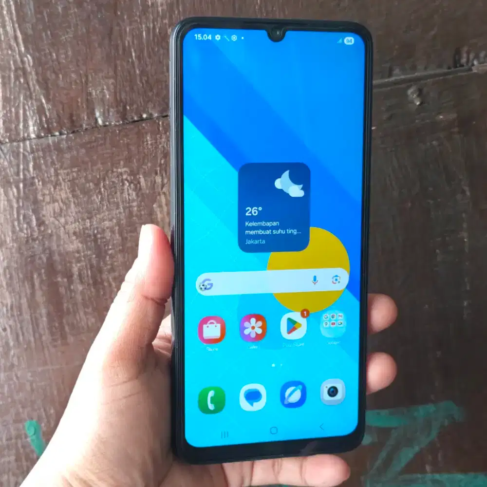 Samsung A05 ram 4+4/64