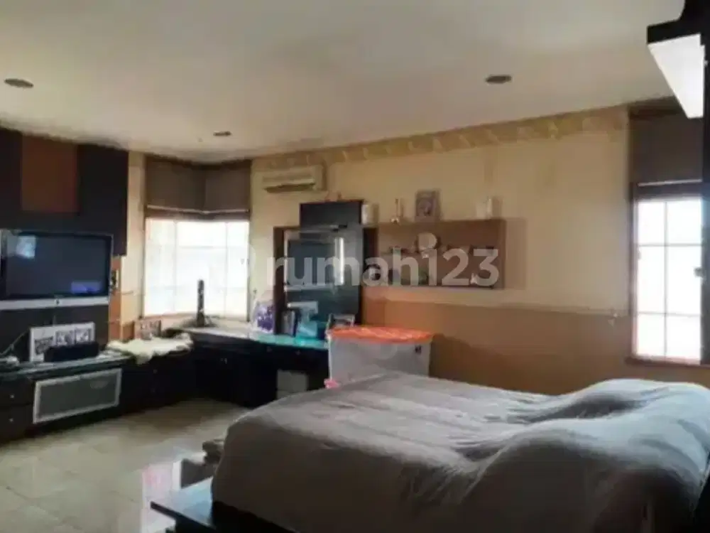 Murah! Rumah di Area Pasteur Kota Bandung, Area Strategis