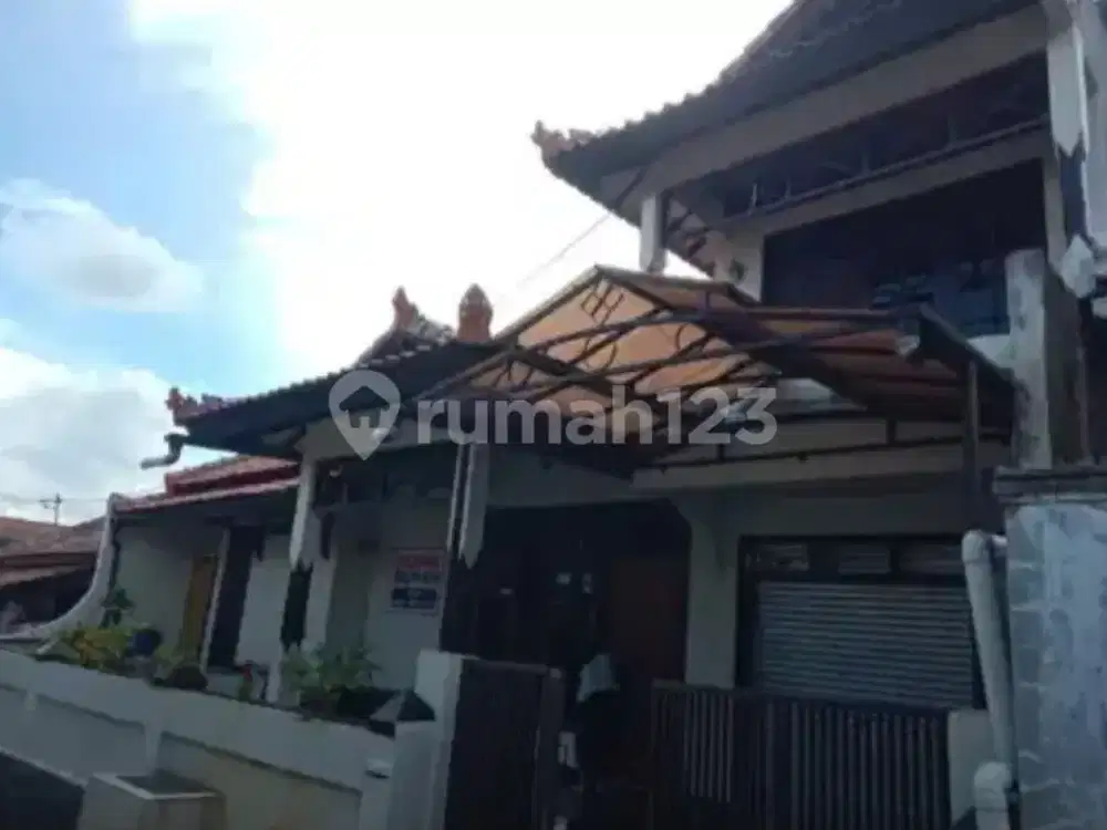 Jual Cepat Rumah di Salah Satu Komplek di Area Cihanjuang Bandung