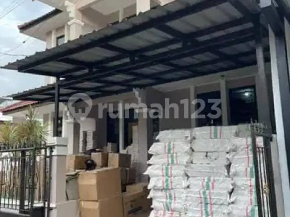 Disewakan Rumah Besar di Area Arcamanik Kota Bandung