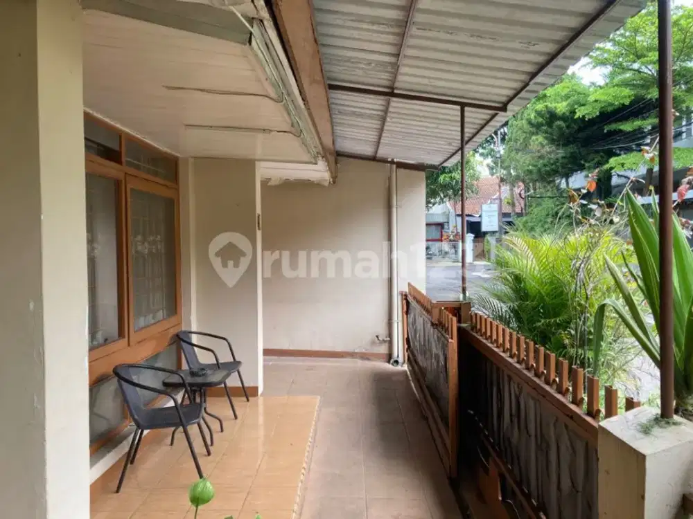 Rumah Siap Huni di Area Sayap Jl Riau Kota Bandung