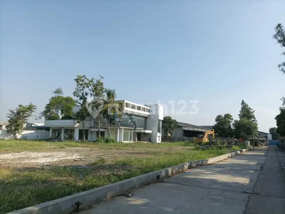 Eks Pabrik Di Jl. Industri Cimahi Bandung Hitung Tanah