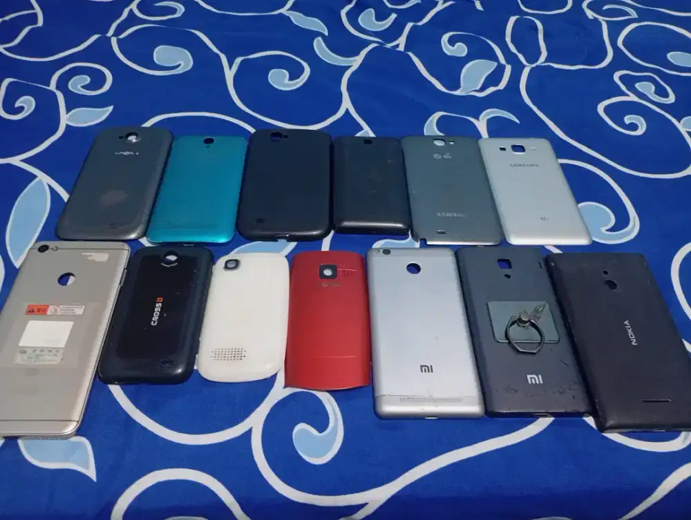 Backdoor Handphone