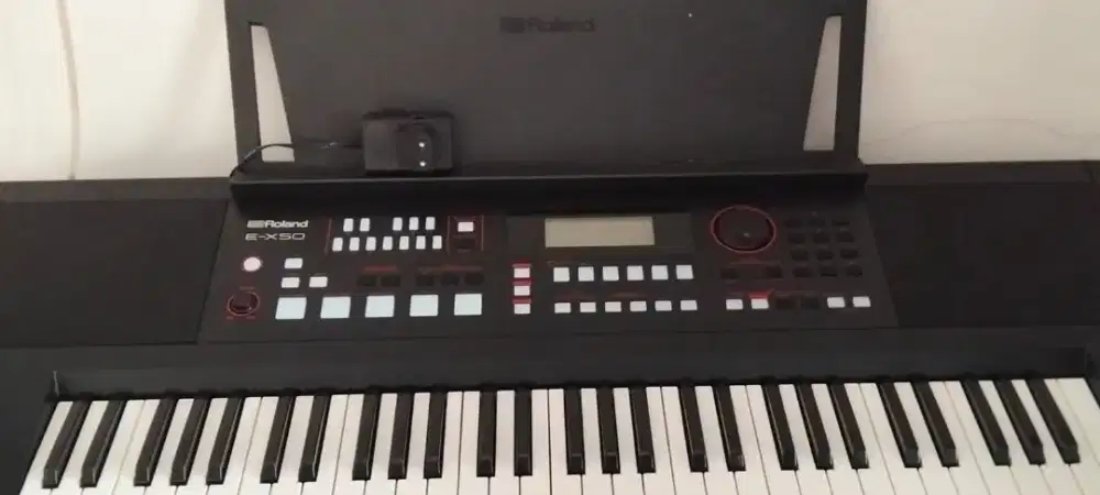 Keyboard Roland E-X50