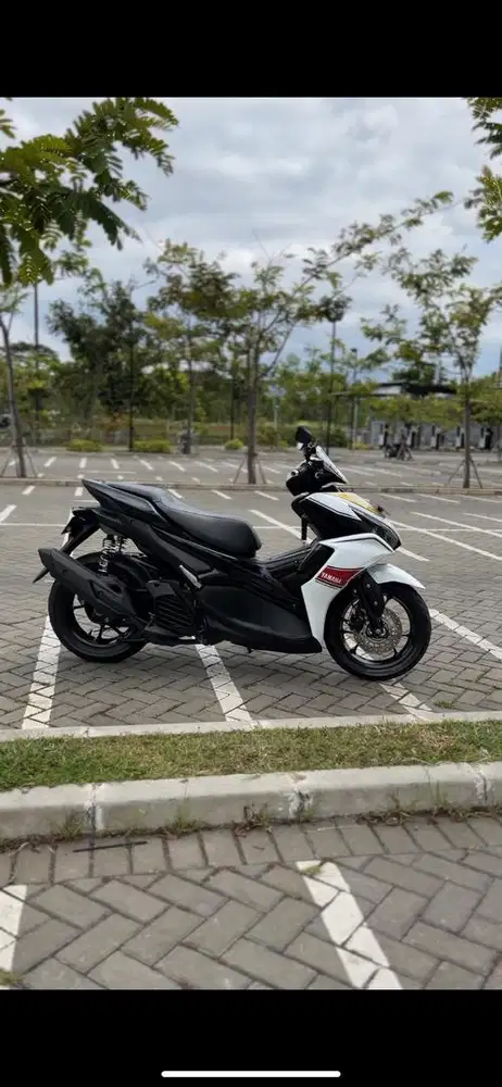 Aerox new connected 2022