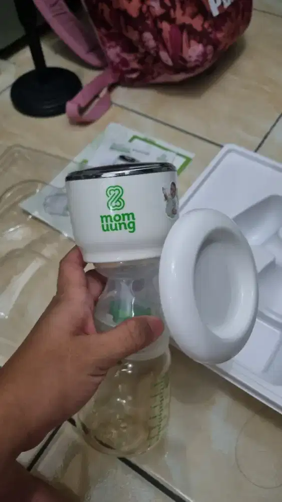 Mom Uung Pompa Asi