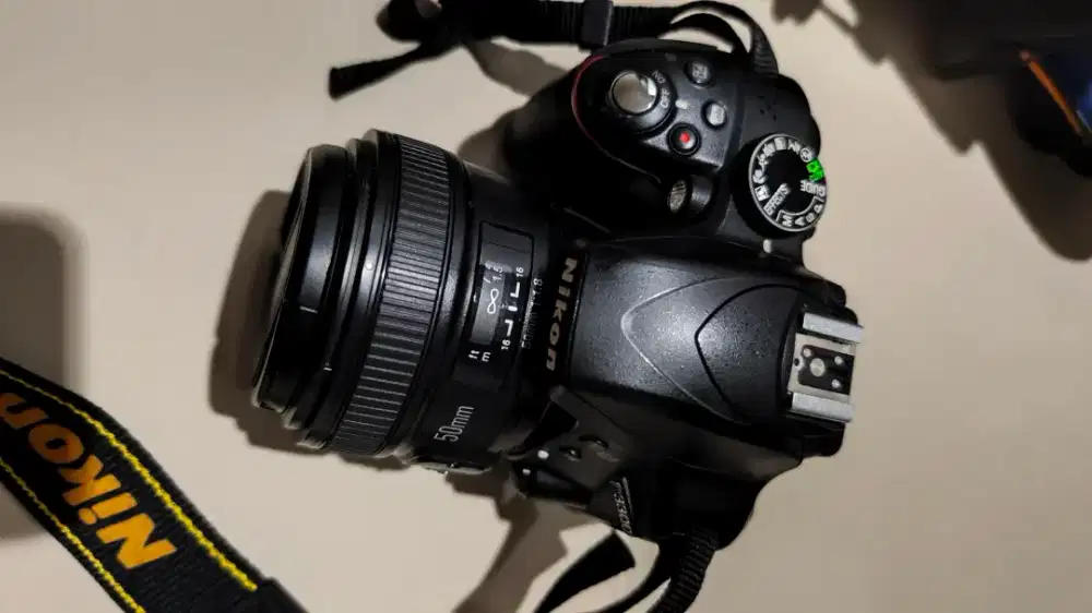 Nikon DSLR D3300