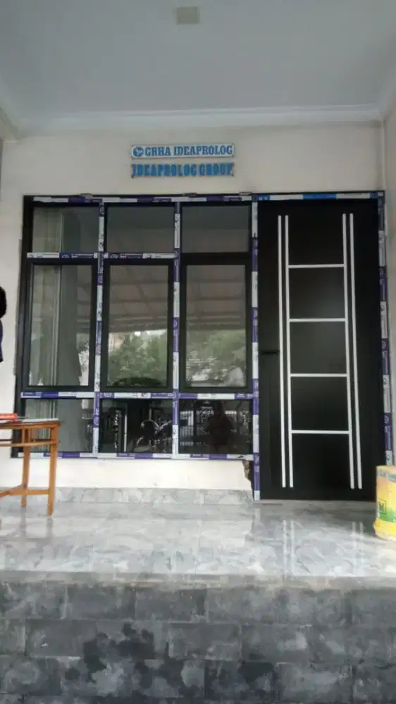 Jual kusen pintu satu dan pintu dua dari bahan aluminium dan kayu